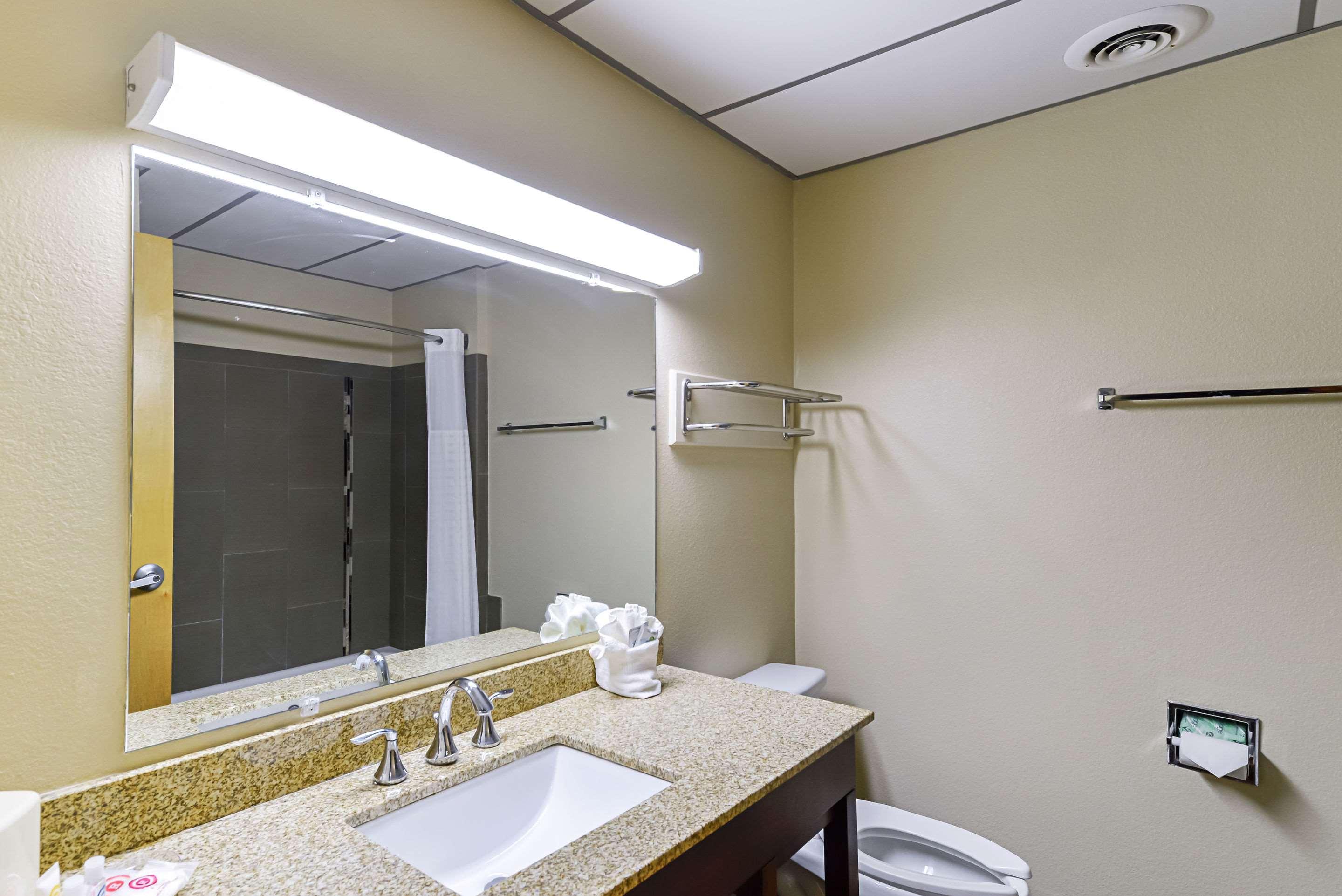 Quality Suites Лаббок Экстерьер фото